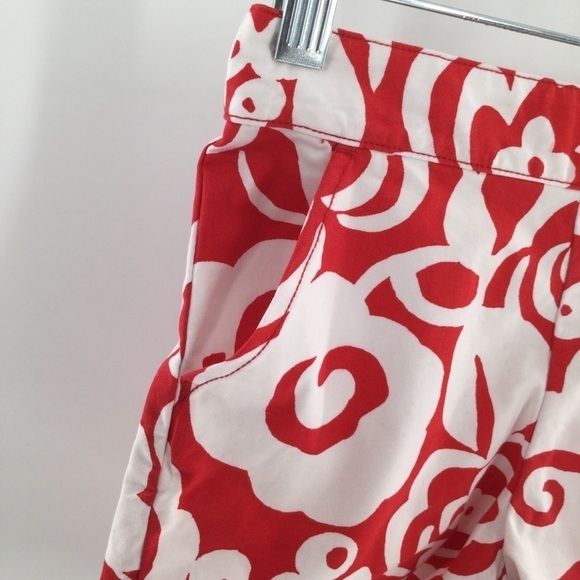 Girls Red and white flower BoHo shorts Nwot - Picture 5 of 8